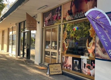 Entrance of Siam Kinnaree Thai Massage in Fremantle, Western Australia, AU, displaying signage and decor.
