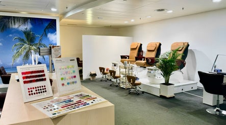 Nail World Center Wetzikon image 3