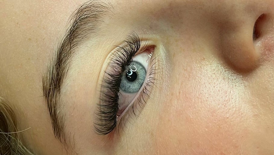 Lashes by Nadia 1paveikslėlis