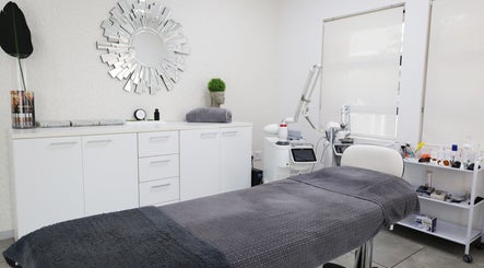 NuSkinnovation Montana (Pty) Ltd