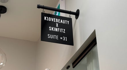 K1OVEBEAUTY X SKINFITZ