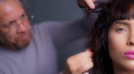 Venancio Gomes Beauty Lounge