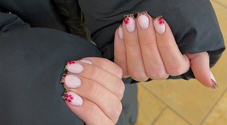 Immagine 2, The Nail Bar