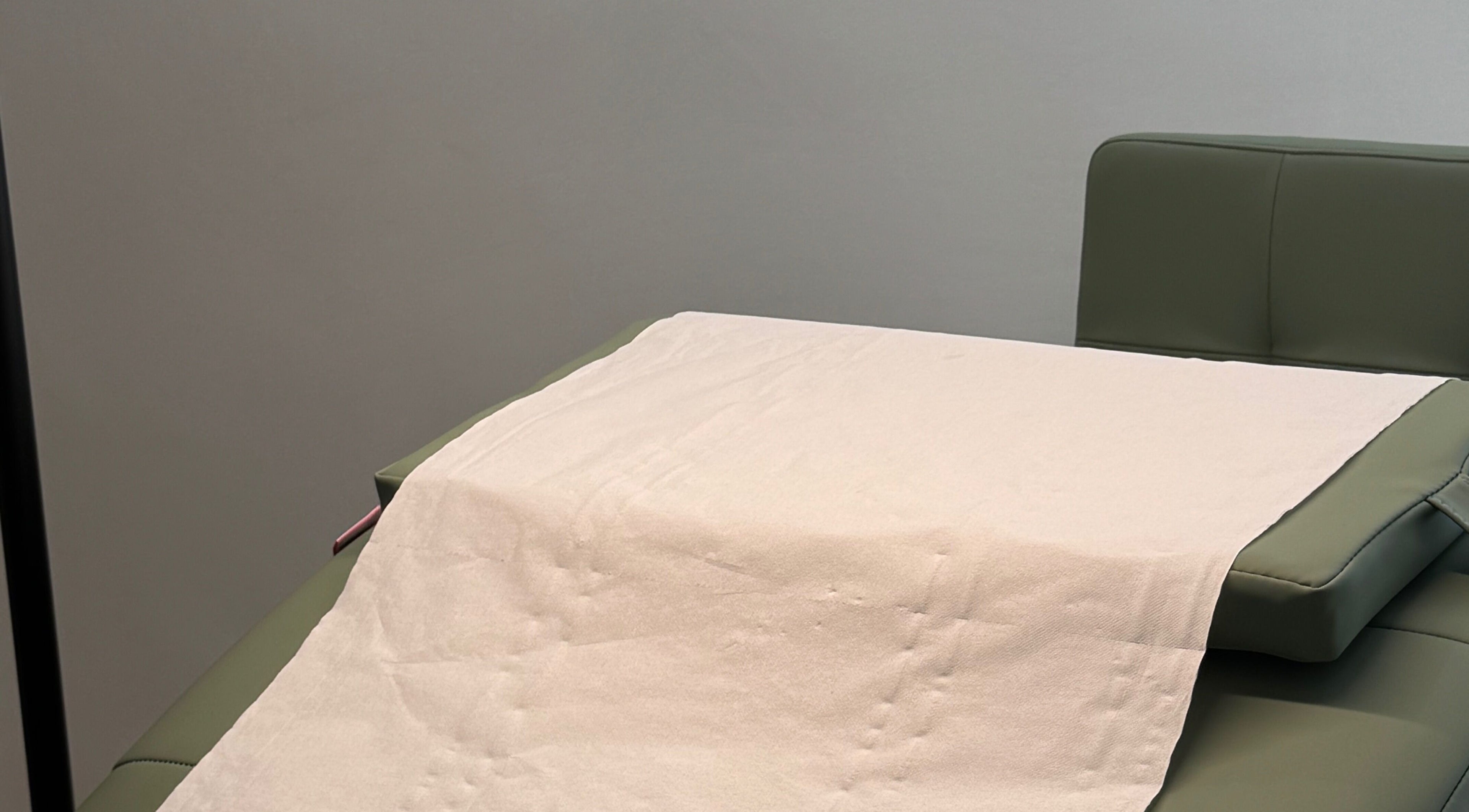 Relaxation table at Ines Medics, Grantham, England, GB. Ideal for beauty and wellness treatments.