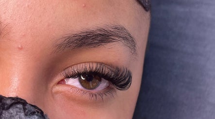 Lash Crowns