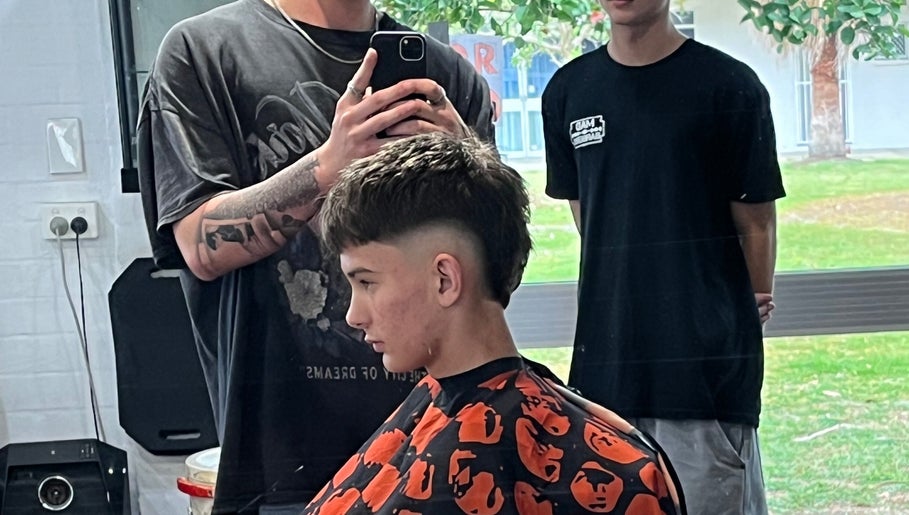 Damon the Barber afbeelding 1