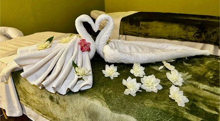 Thai Traditional Therapeutic Massage image 3