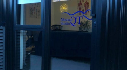 Massage Studio QT image 2