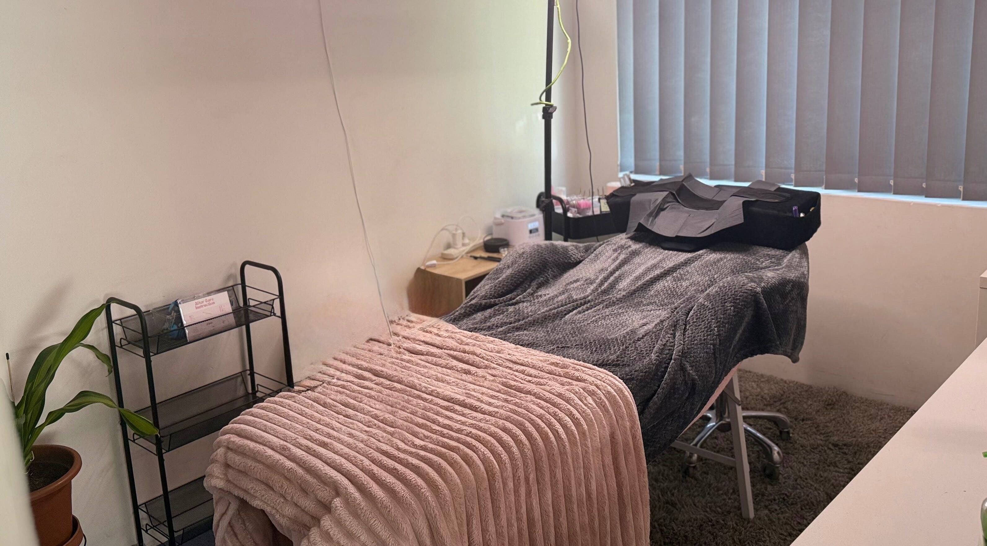 Cozy treatment room at Beauty by Libby, Maddington, Western Australia, AU featuring a plush blanket and soothing decor.