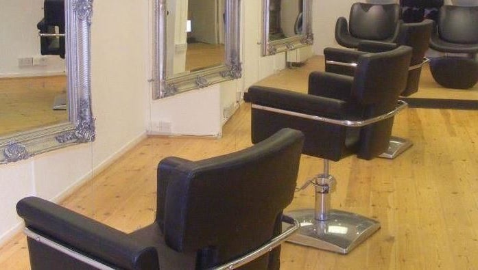 The salon image 1