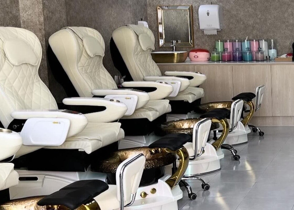 Sillas de lujo para spa en Bonne Vivante, Monterrey, Nuevo León, MX, para relajación y bienestar.