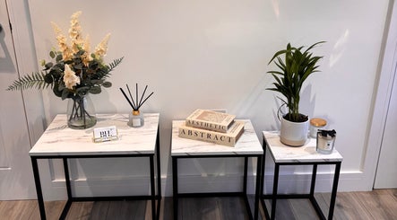 Beauty Hall image 2