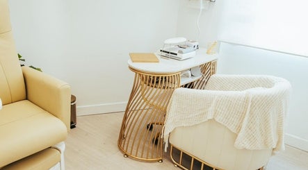 Luxurious treatment area at Brazilian Aesthetics in Dublin, County Dublin, IE with comfortable seating.
