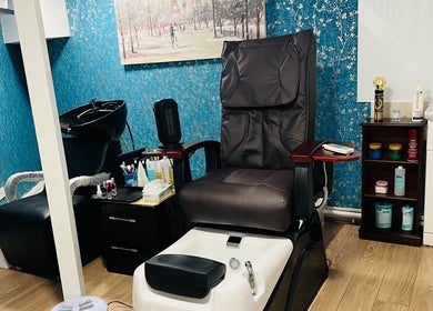Luxury pedicure chair at Unique Beauty House in Reading, England, GB, perfect for relaxation.