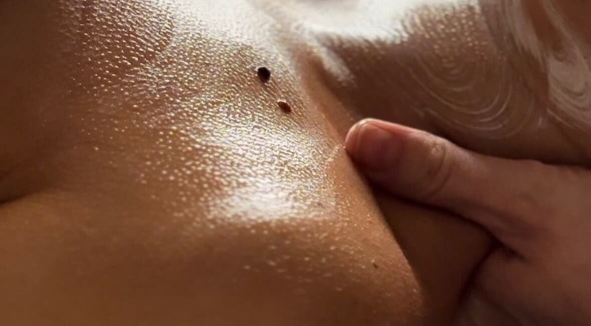 Massage at Adeline Peillet - Home Visit, London, England, GB, showcasing smooth skin and professional touch.