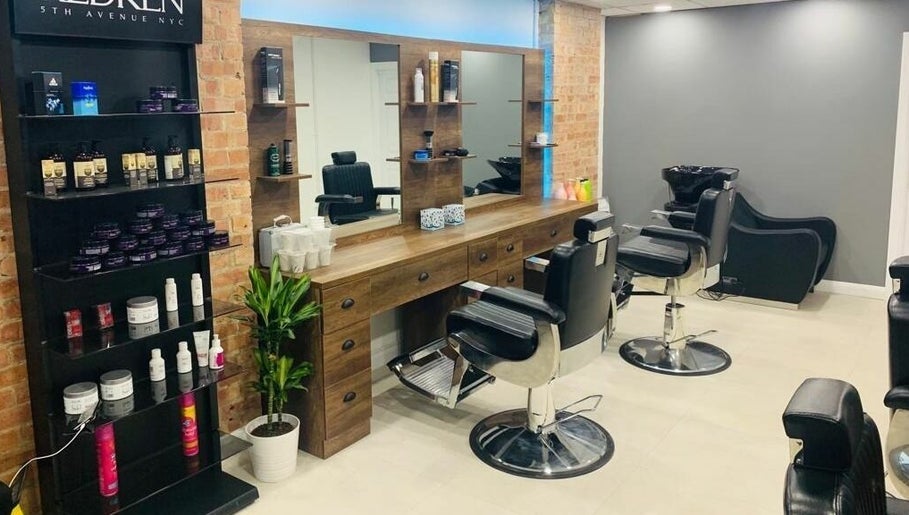 hình ảnh 1 của Azz Hair Studio