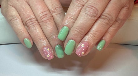 Immagine 3, Digby Nail Lady