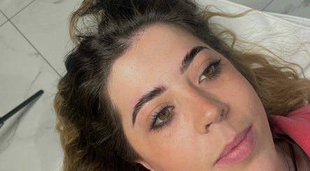Brows by Rhi afbeelding 2