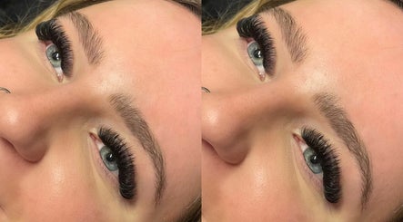 Lashes by Olivia Louise kép 3