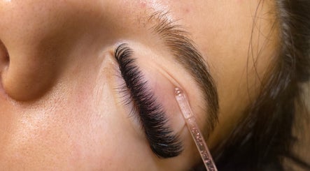 Hình ảnh 3 của Lashitude