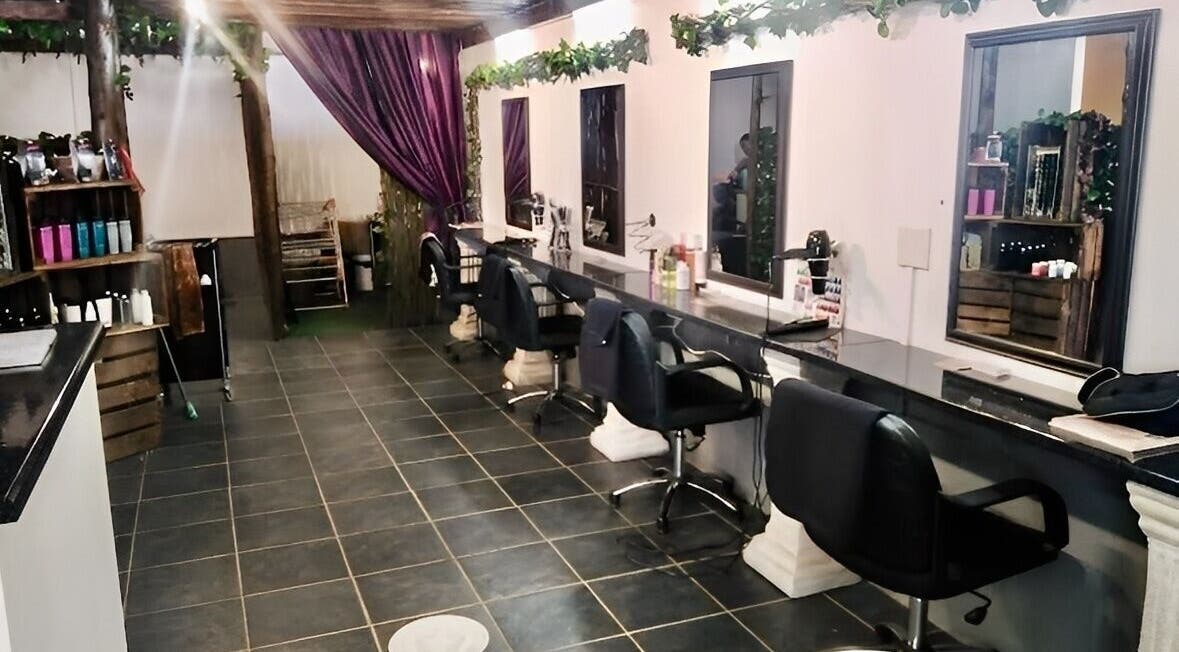 Chic hair stations at Mint & Co Hair & Nails in Pietermaritzburg, Gauteng, ZA, offering premium hair care.