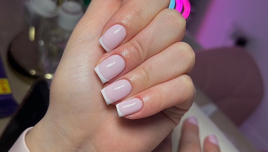 hình ảnh 1 của Nails by Josie