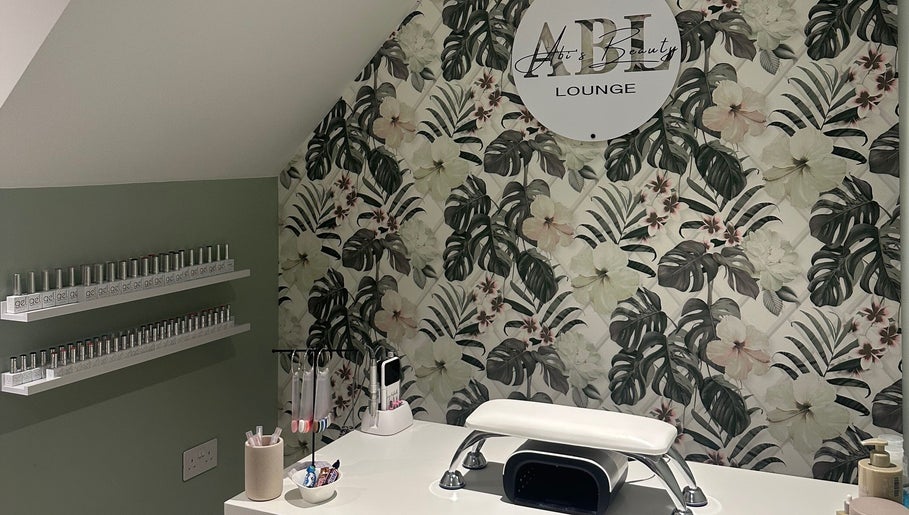 Abi’s Beauty Lounge billede 1