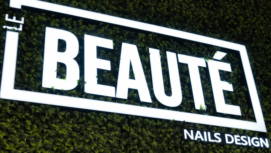 Le Beauté Nails Designer image 1