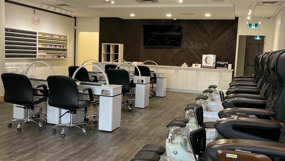 D'Lux Nails & Spa Beaumont – kuva 1