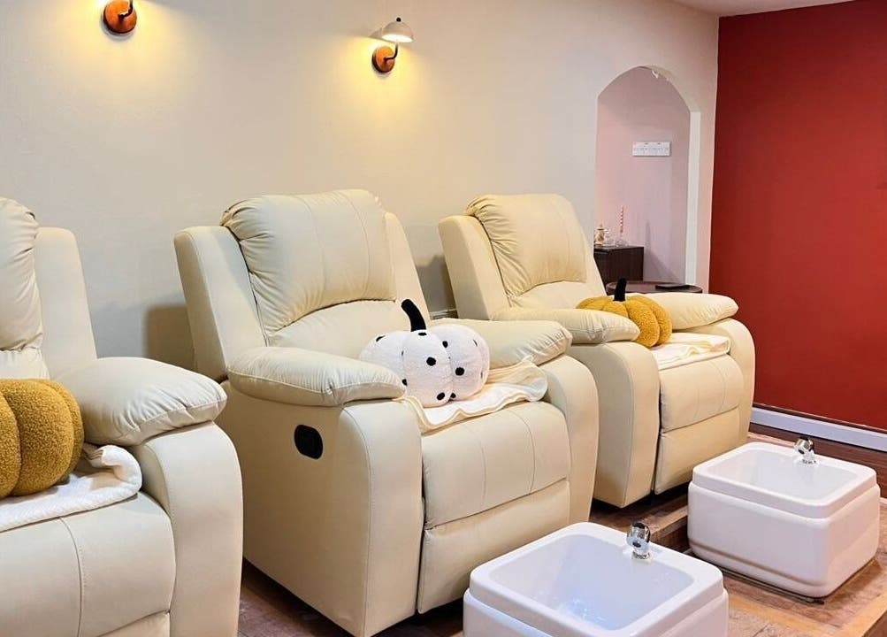 Cozy spa chairs at GAGA RETREAT TTDI in Kuala Lumpur, Wilayah Persekutuan Kuala Lumpur, MY for ultimate relaxation.