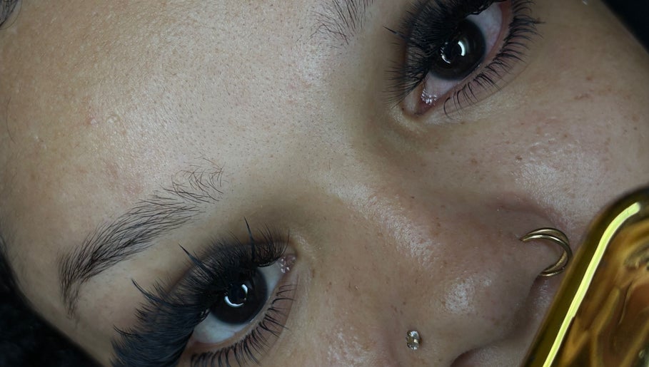 Close-up of styled lashes at PrettyPlease Studio, Bridgetown, Saint Michael, BB. Elegant and defined beauty look.