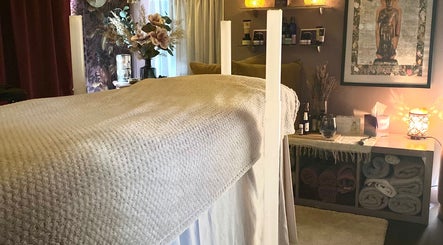 Marie Johnson Holistic Therapies