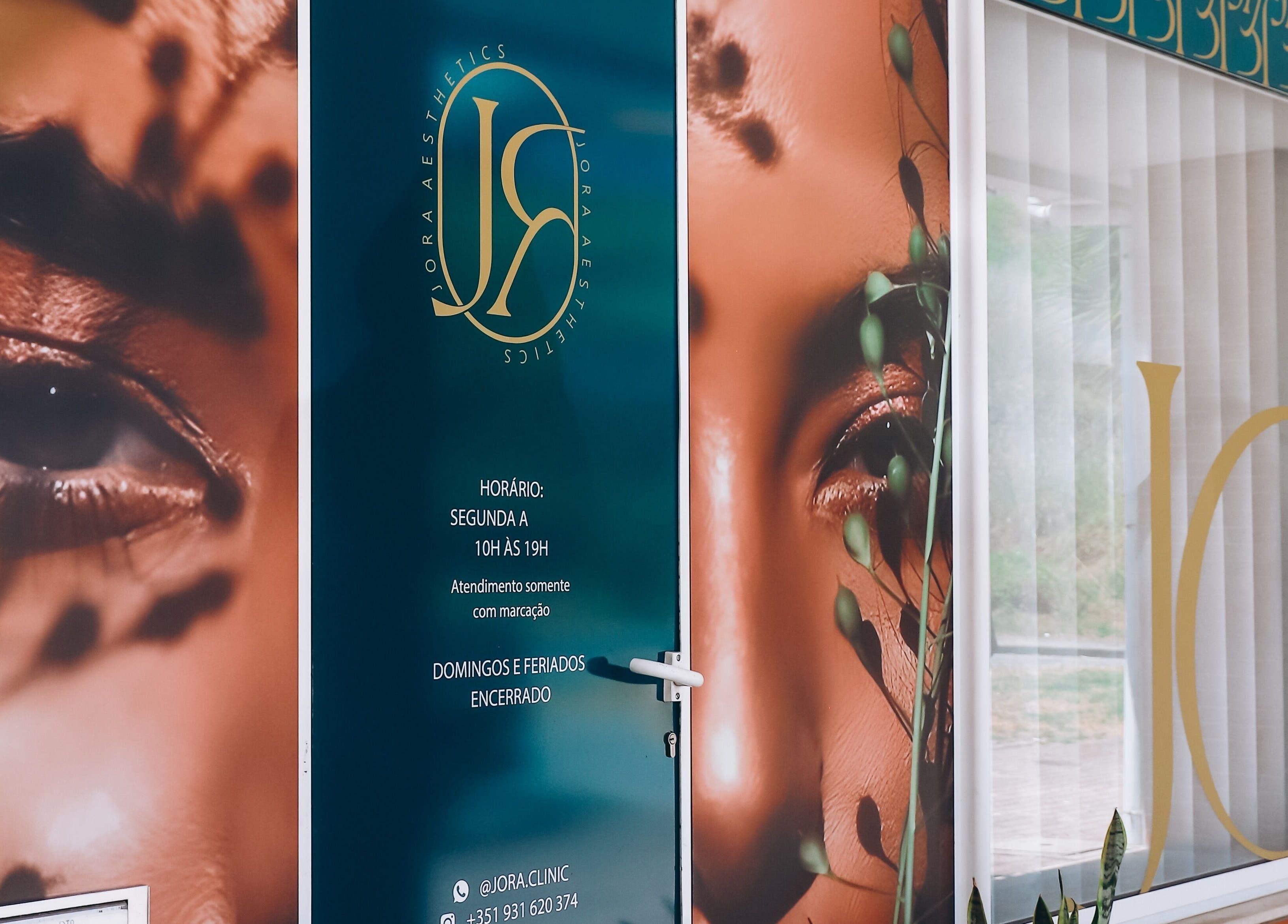 Fachada de JORA Aesthetics | Clinic & Academy em Braga, Braga, PT com design sofisticado.