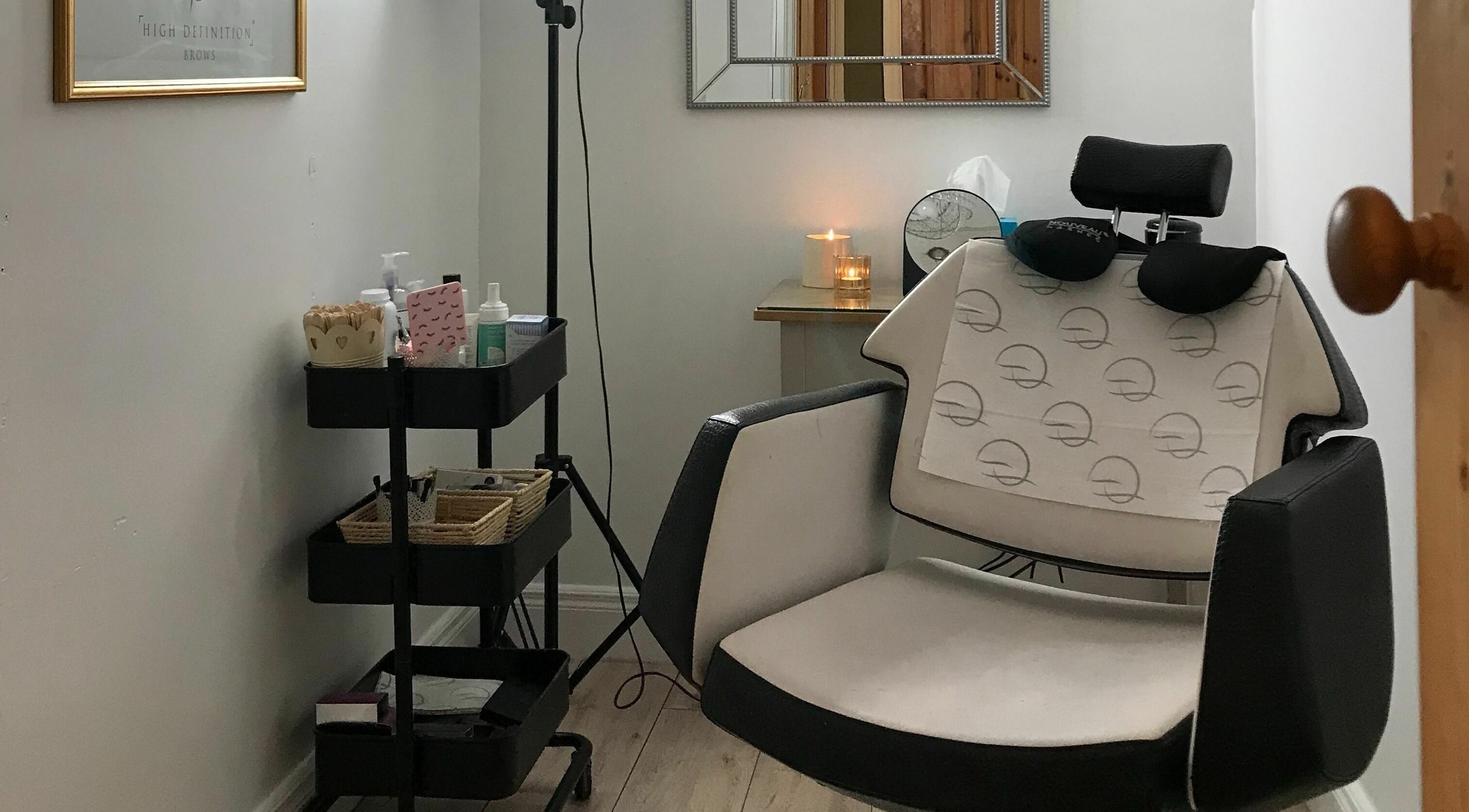 Cozy treatment chair setup at Wild Beauty in Clifden, County Galway, IE with warm, relaxing ambiance.