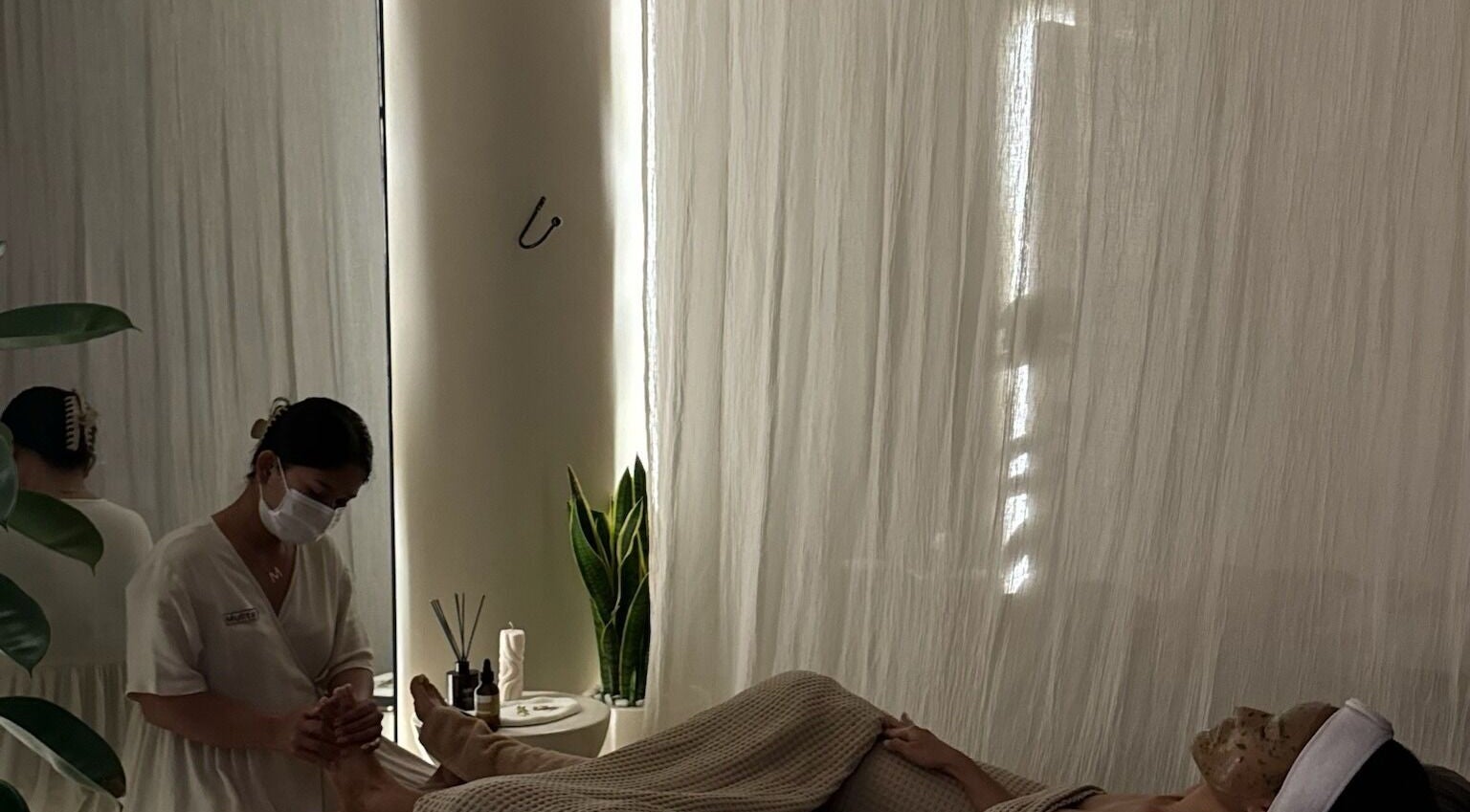 Relaxing treatment at Face Therapy Spa, Pererenan, Bali, Bali, ID, featuring a tranquil ambiance.