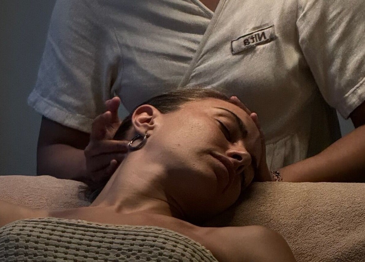 Relaxing massage at Face Therapy Spa, Umalas in Bali, ID featuring a peaceful ambiance and expert care.