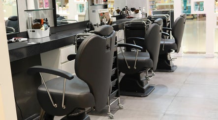 Mariani Gents Salon изображение 2