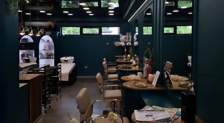 “Le Chic Boutique" Mārupe, Daugavas Iela 4