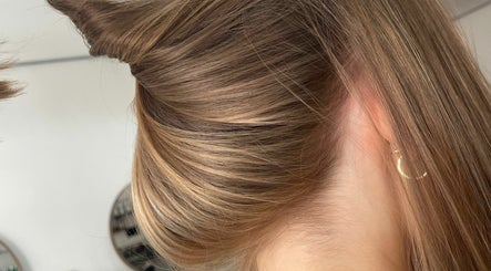Alice Tobin Hair Design – kuva 3