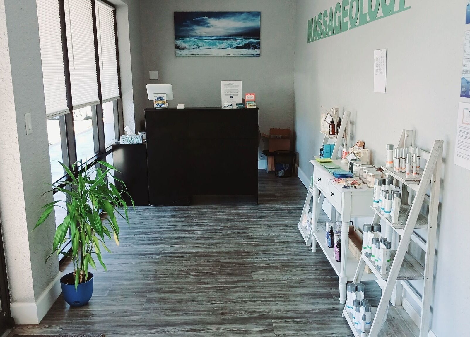 Massageology reception area in Middleburg, Florida, US with modern decor and a tranquil ambiance.