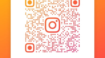 Instagram-themed QR code for Solis Vita Spa.Michelle, located in St. Thomas, Ontario, CA.
