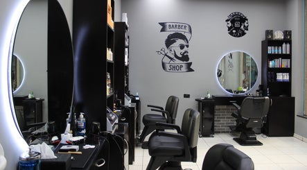 White Tower Salon صالون البرج الأبيض - Sheikh Zayed Road afbeelding 2