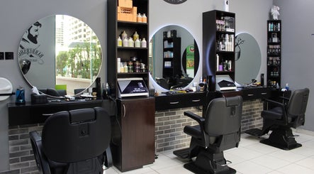 White Tower Salon صالون البرج الأبيض - Sheikh Zayed Road afbeelding 3