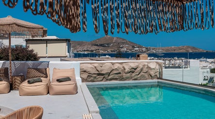 Bohemian Paros