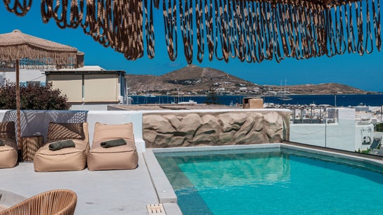 Bohemian Paros
