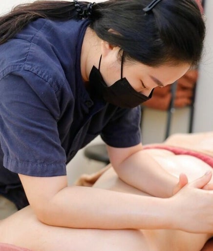 ILA Massage Therapy, bilde 2