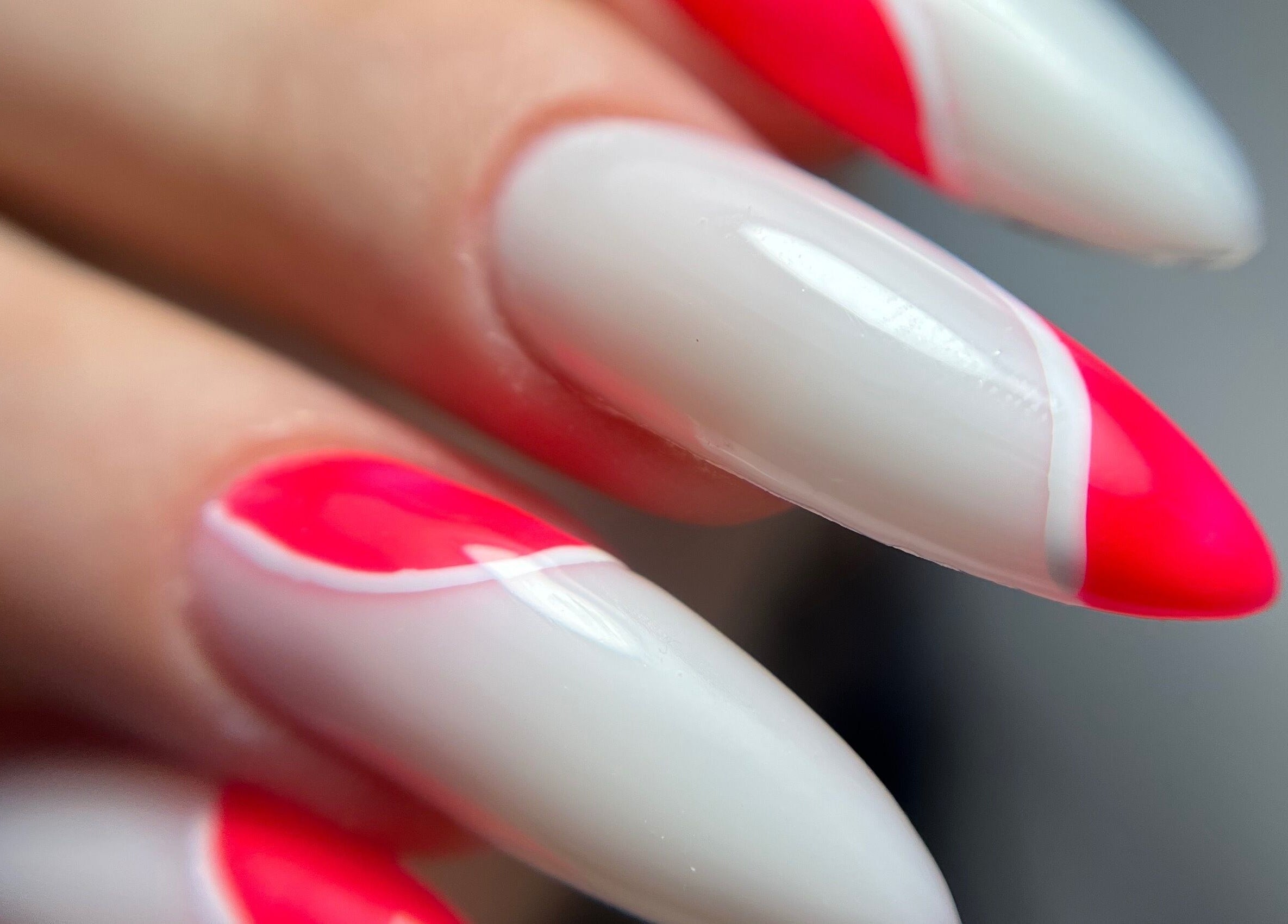 Изящен маникюр с червени върхове в VM Beauty Studio, София, София-град, BG.