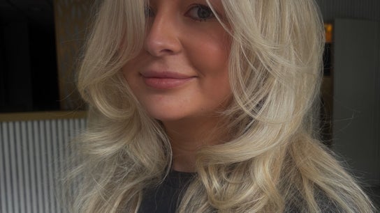 Laura Mc Ginley Hairdressing
