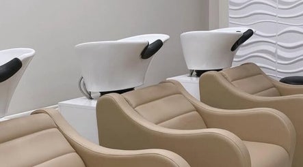 Stylish wash stations at Laura Mc Ginley Hairdressing in Strabane, Northern Ireland, GB.