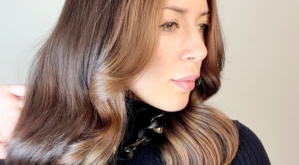 Styled brunette hair at Ulyana Azarova, Den Haag, Zuid-holland, NL.